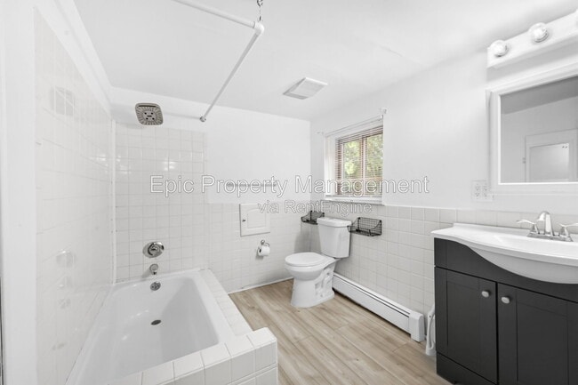 Building Photo - 3185 Shimmons Rd