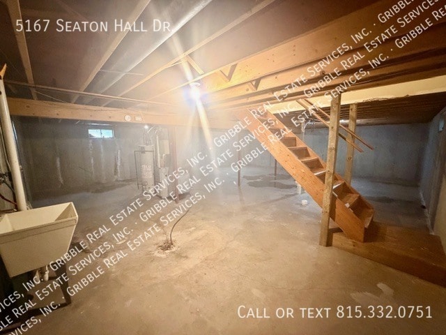 Building Photo - 5167 Seaton Hall Dr