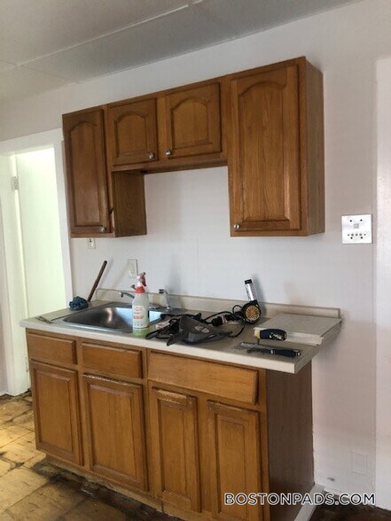 Building Photo - 52 Blue Hill Ave