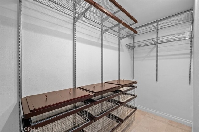 Building Photo - 5235 Box Canyon Court Unit