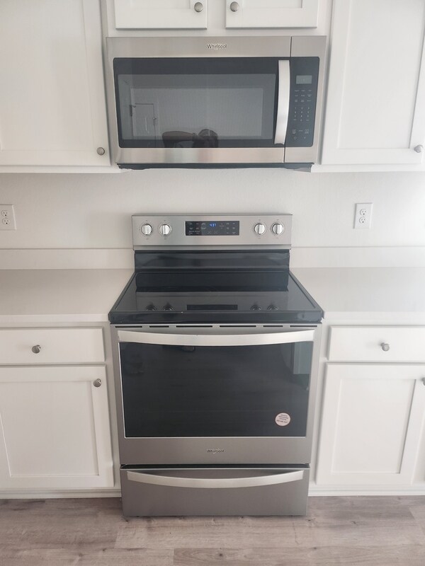 Building Photo - 12 Redbird Lp