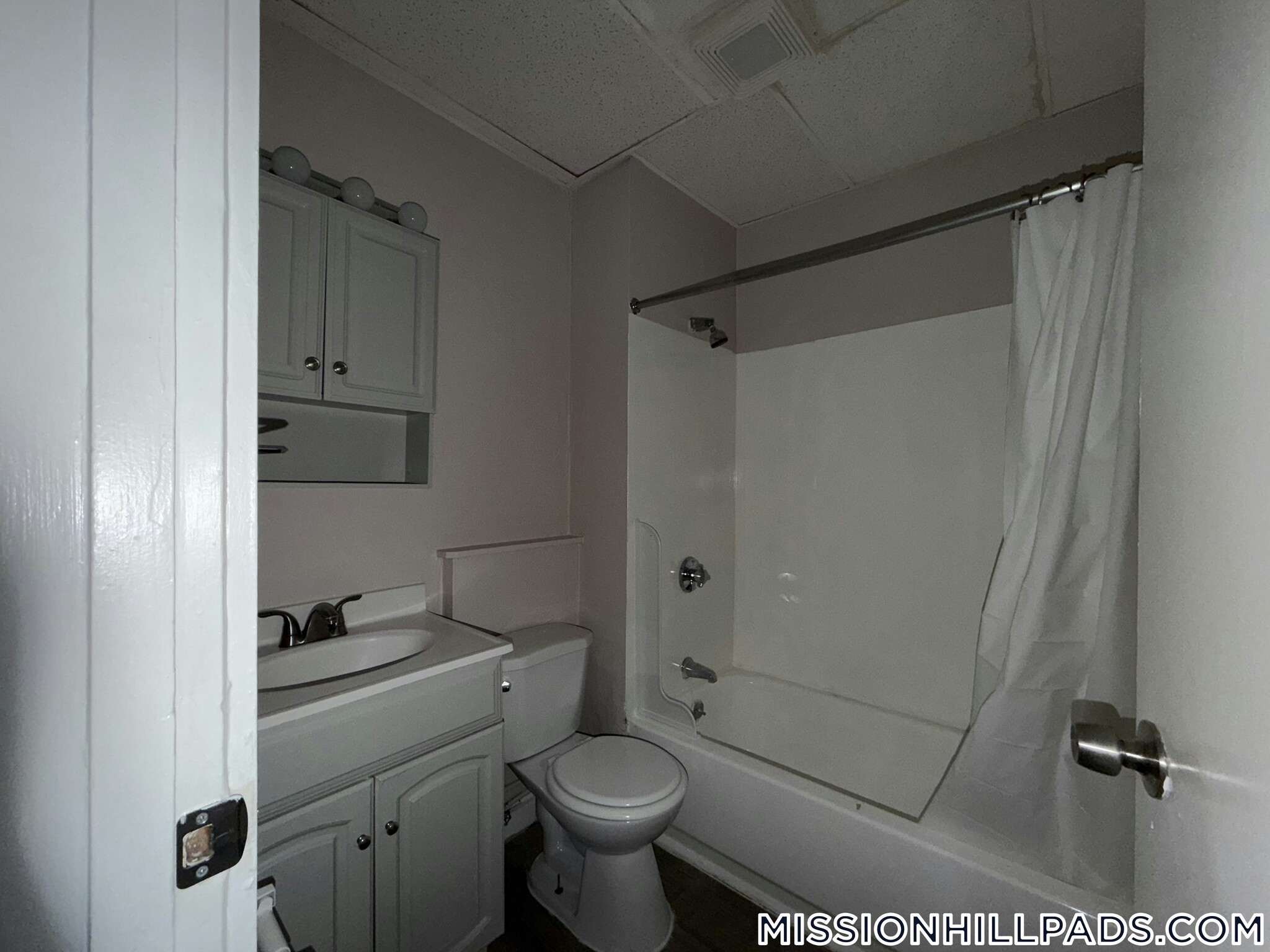 Building Photo - 52 Blue Hill Ave