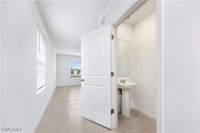 Building Photo - 4018 San Felice Ln