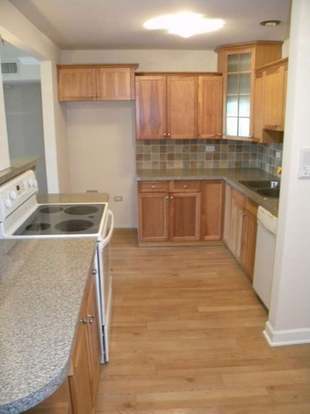 Building Photo - 6111 Knoll Wood Rd