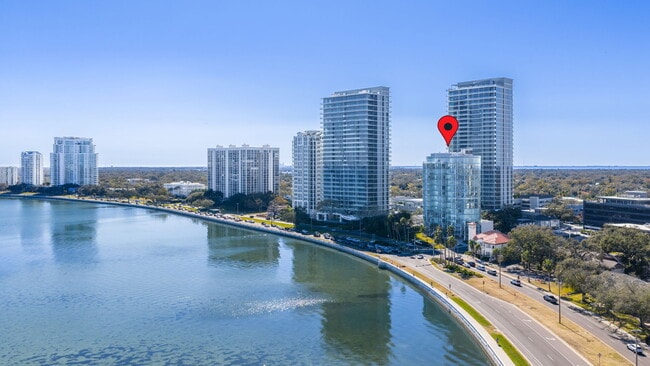 Building Photo - 2900 W Bay to Bay Blvd