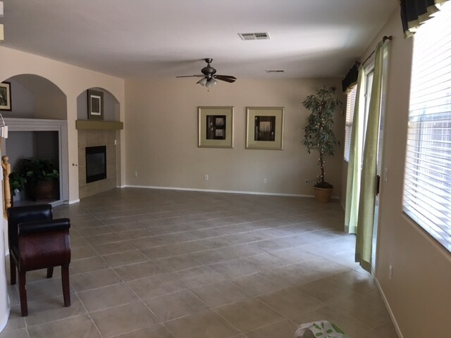 Building Photo - 6281 Whispering Creek St