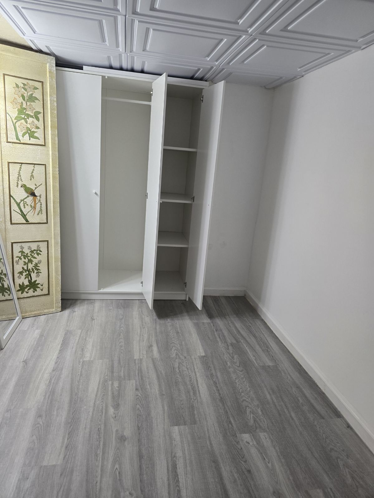 Building Photo - 680 Belmont Ave