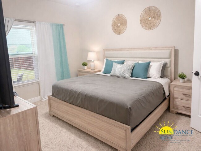 Building Photo - Spacious 4BR Home with Private Pool in Redstone Commons Near Top Schools & Community Amenities!