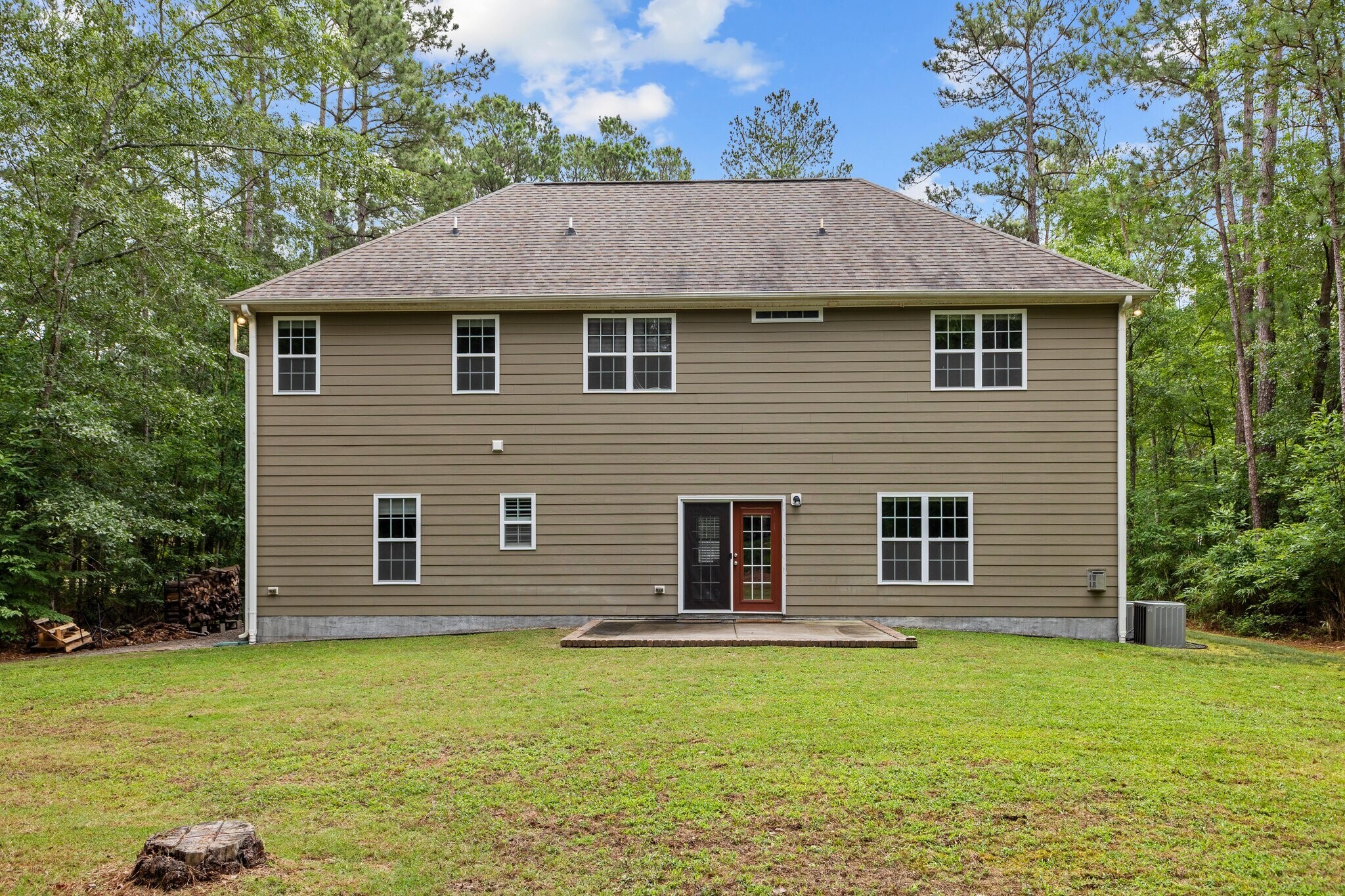 Building Photo - 768 Riverbirch Dr