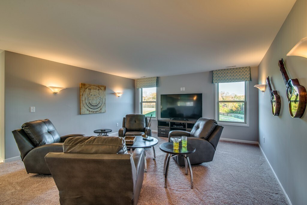 Building Photo - 1026 October Park Way