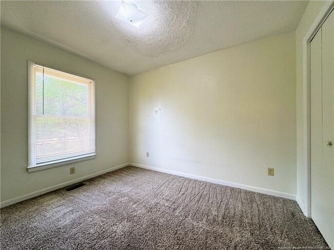 Building Photo - 6633 Abbey Ln