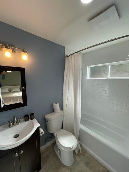 Bathroom - 1755 Mission Cliff Dr