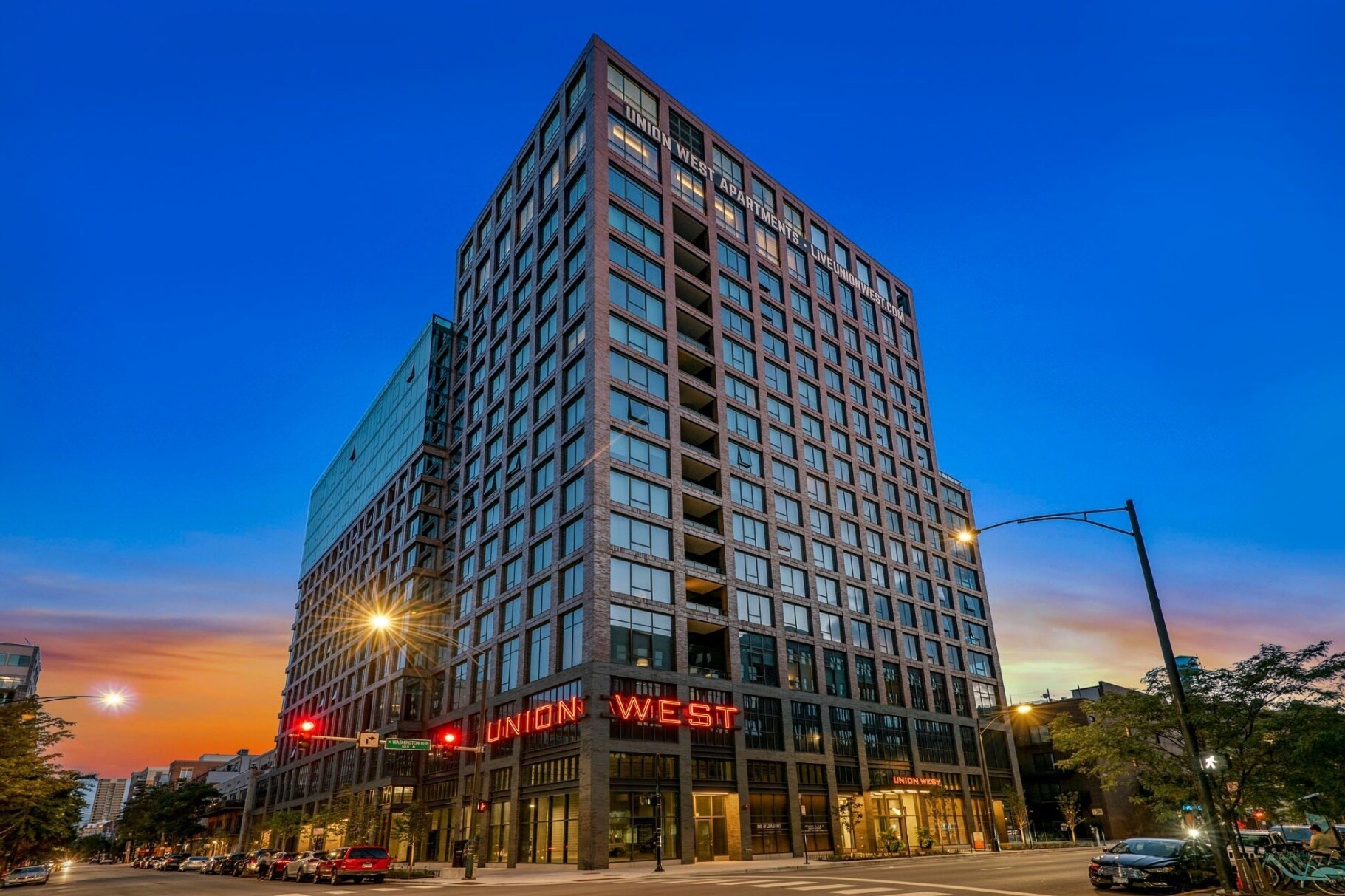 Building Photo - 110 N Carpenter St