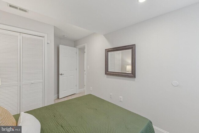 Building Photo - 5629 8th St NW