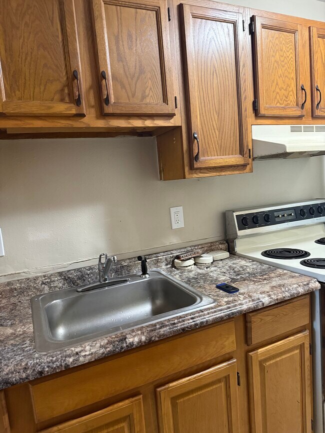 Building Photo - Philo