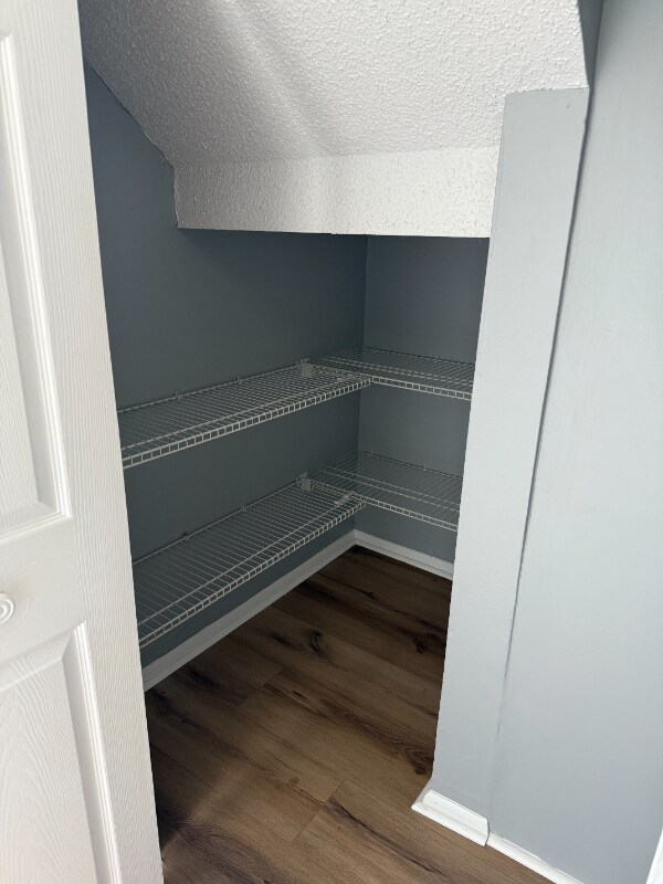 Building Photo - 8160 Egret Rd