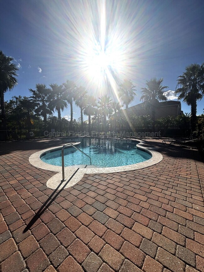 Building Photo - 16183 Old Ash Loop