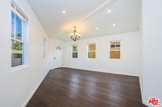 Building Photo - 6147 Will Rogers St