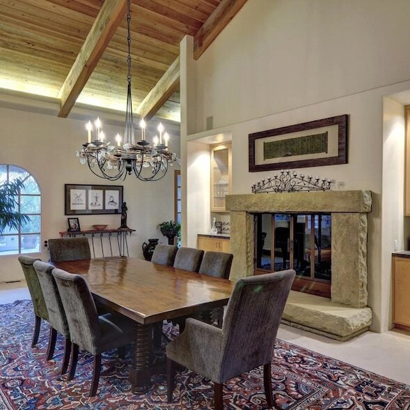 Building Photo - 3756 Foothill Rd