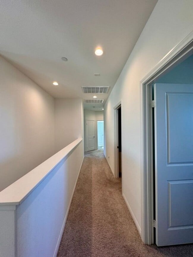 Building Photo - Welcome to this stunning two-story home located in the desirable Spencers Crossing community of M...