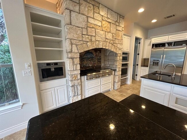 Building Photo - 3113 Ski Shores Terrace