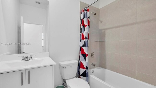 Building Photo - 23108 SW 130th Ave