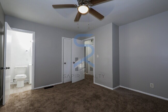 Building Photo - Move-In Special!  Move in on or before December 31st and receive a $500 discount on your first mo...