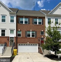 Building Photo - 1528 Witchhazel Cir