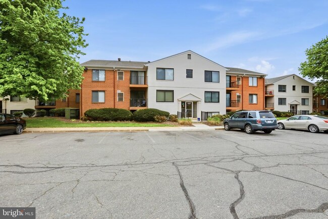 Building Photo - 125 Clubhouse Dr SW