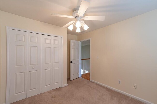 Building Photo - 651 Briarleigh Way