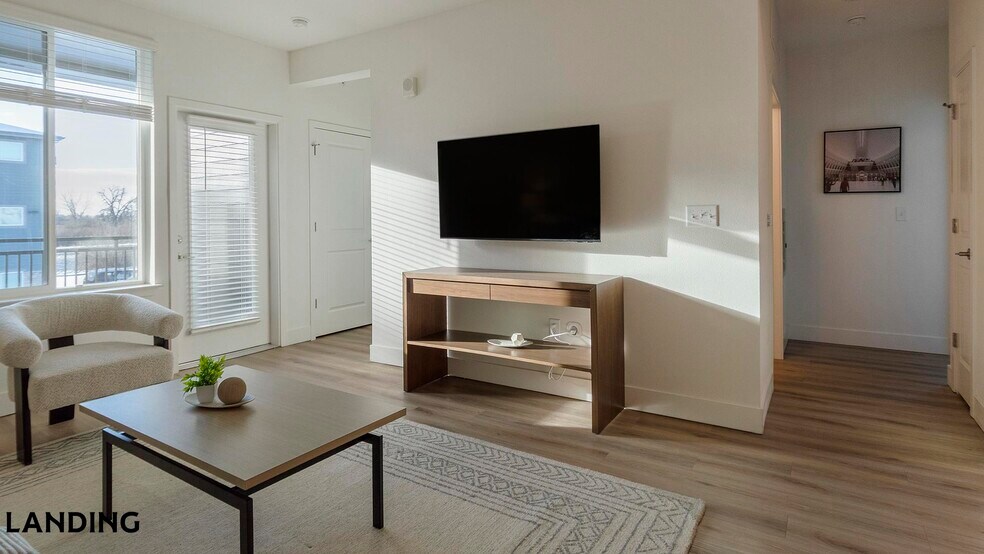 Building Photo - 10670 Jake Jabs Blvd