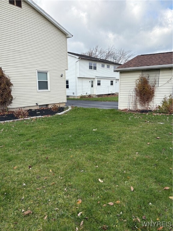 Building Photo - 427 Kaymar Dr