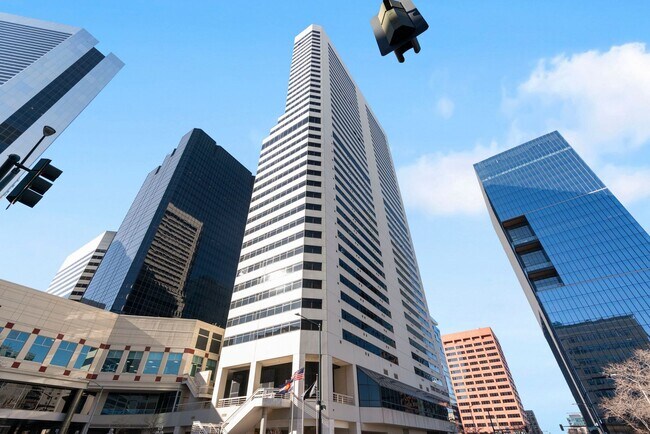 Building Photo - Ritz Carlton Residences - Two Story Penthouse Unit!