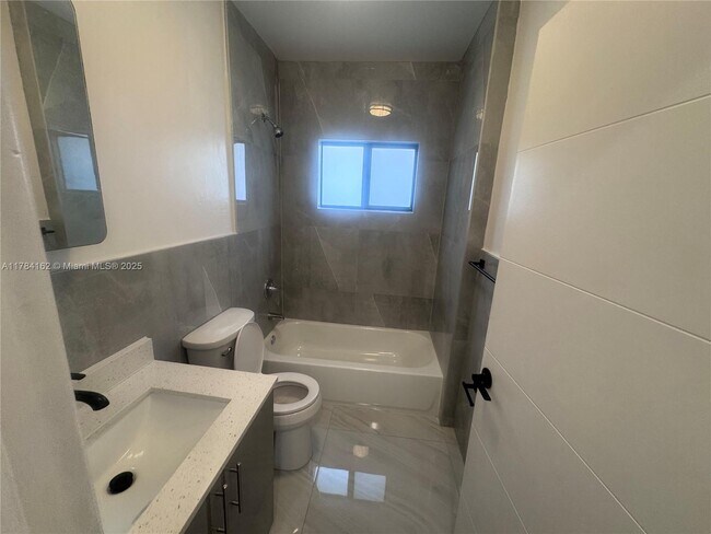 Building Photo - 2048 NW 99th Terrace