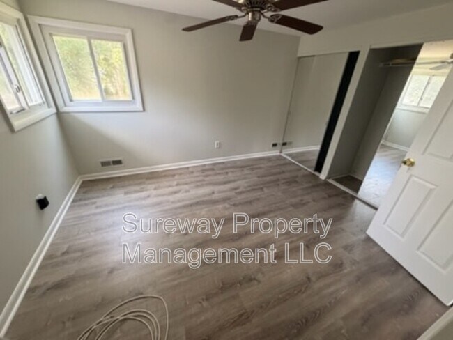 Building Photo - 991 Sherbrook Cir