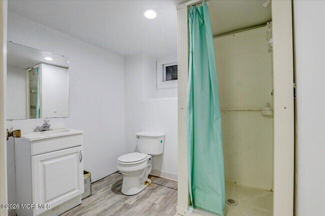 Building Photo - 8 Pullman Ave