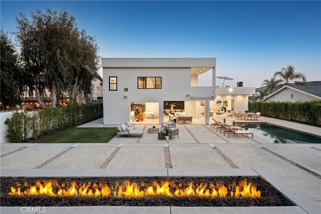 Building Photo - 4001 Coldstream Terrace