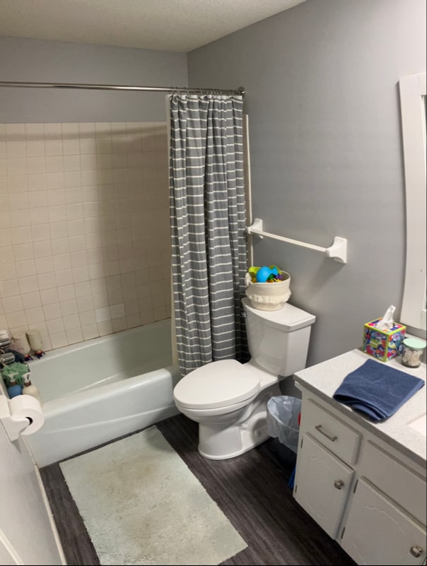 Building Photo - 8217 Logan Ave N