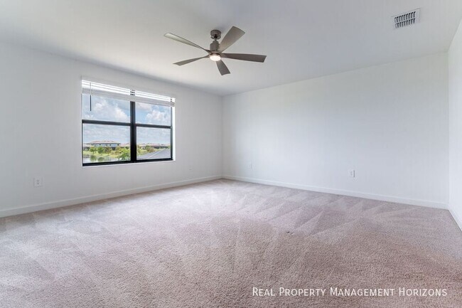 Building Photo - 15436 White Linen Dr