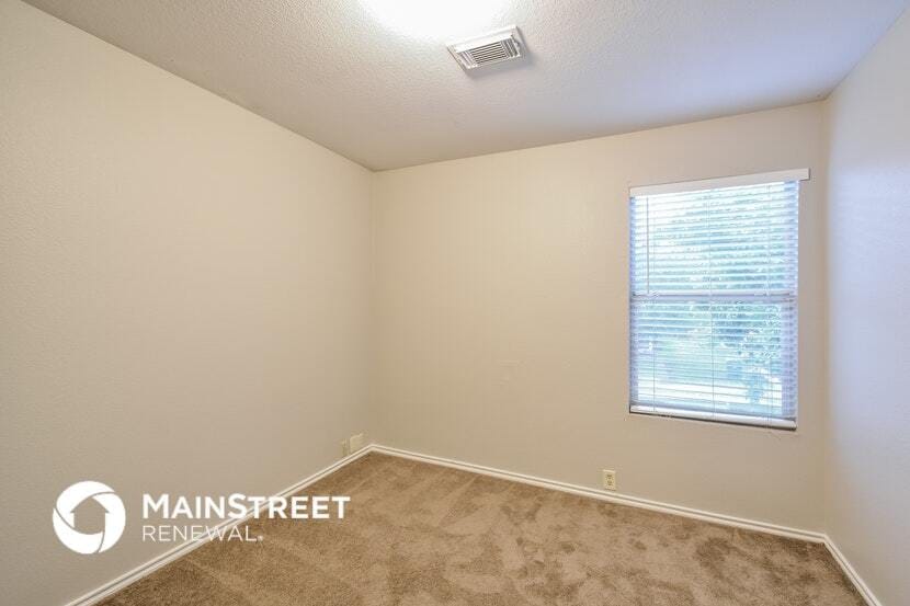 Building Photo - 4822 Orchid Star