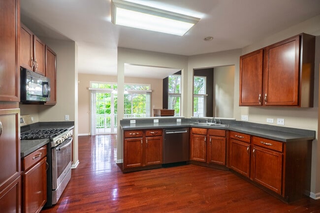 Building Photo - 153 Orchards Pass