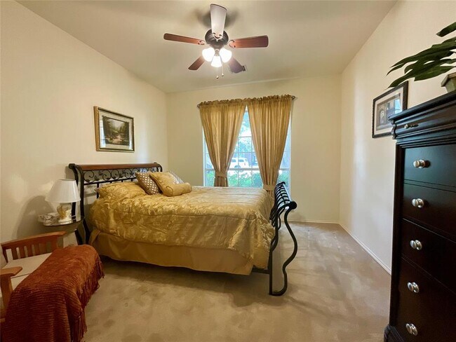 Building Photo - 7008 Albacete Ln
