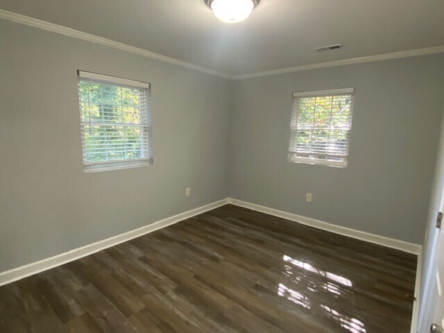 Building Photo - 1219 Moreland Ave