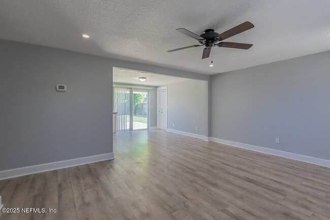 Building Photo - 43 Millie Dr