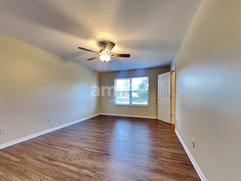 Building Photo - 1371 Stableview Cir