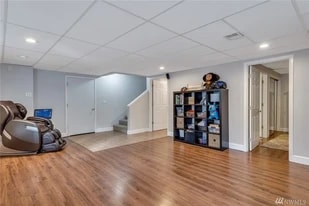 Building Photo - 37110 5th Ave SW