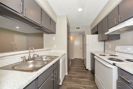 Building Photo - Autumn Breeze Apartments