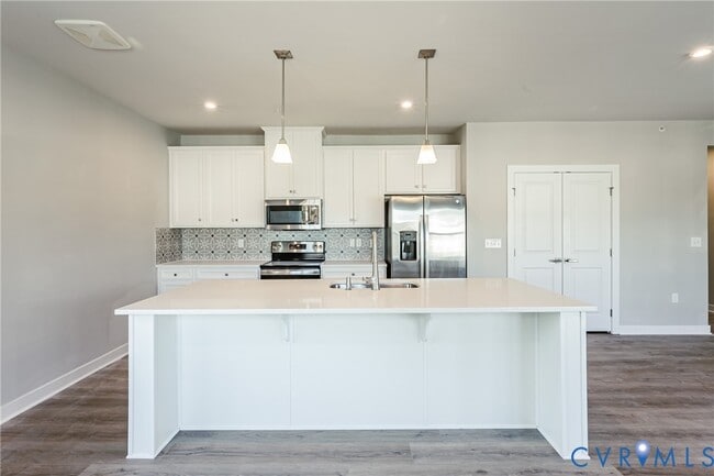 Building Photo - 6601 Citory Way