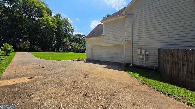 Building Photo - 31 Springfield Ct