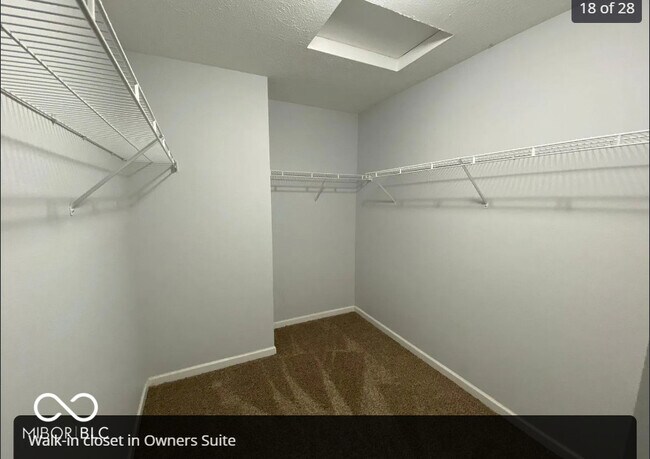 Building Photo - 401 Watercress Way